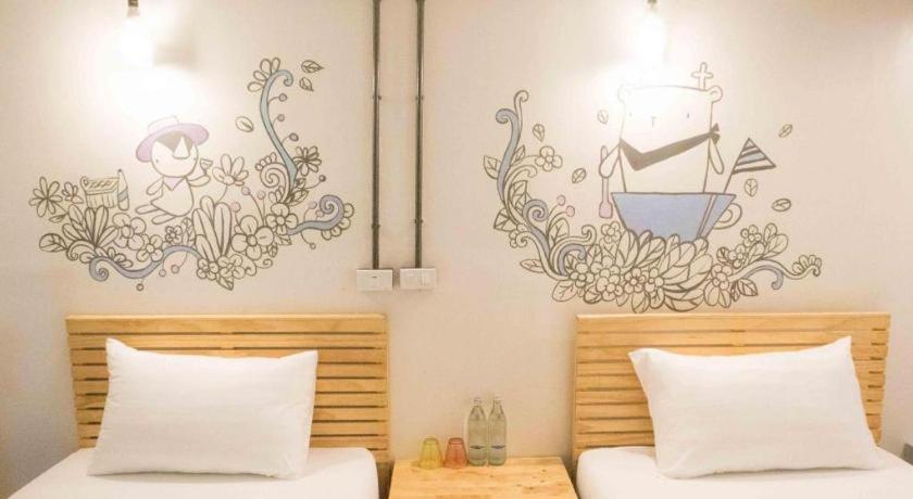 Qbix Hotel Кхон Каен Екстериор снимка